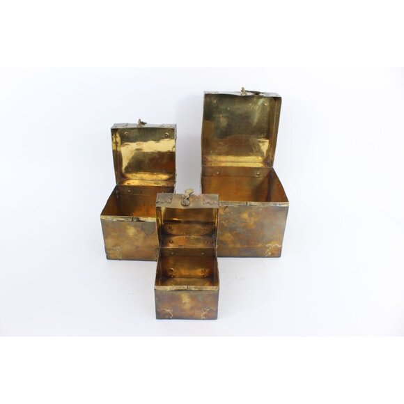 Vintage Enesco Solid Brass Nesting Boxes • Set of 3 Lidded Chests • 1970s Decor - Picture 2 of 10